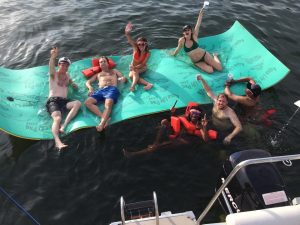 rental pontoon